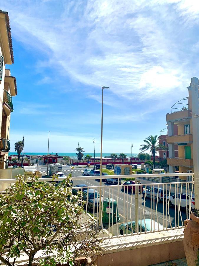 Hotel Le Vele Lido di Ostia Exterior foto