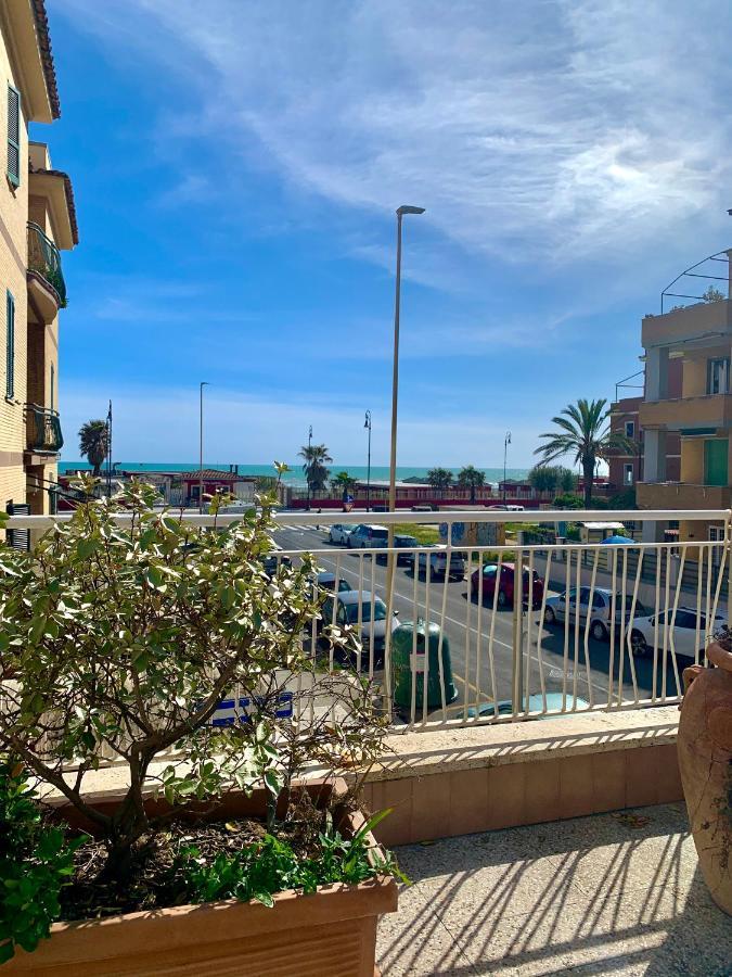 Hotel Le Vele Lido di Ostia Exterior foto